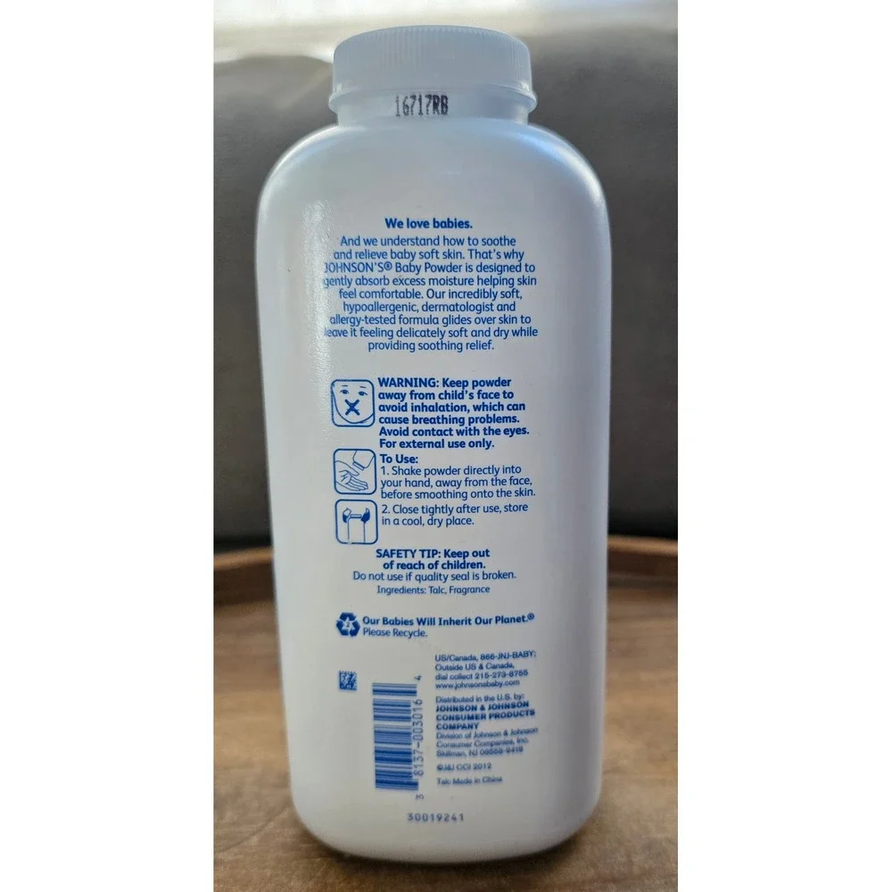 Johnsons Baby Powder with Talc Silky Soft Skin 15 Oz 425g Original Formula